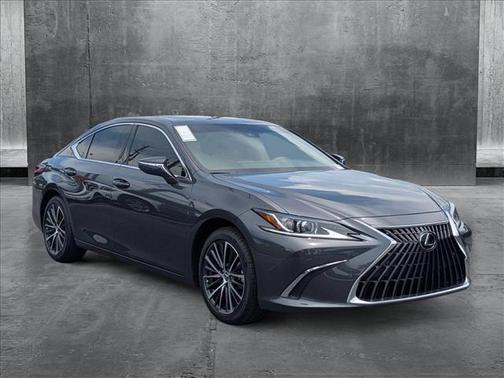 2025 Lexus ES 300h Base