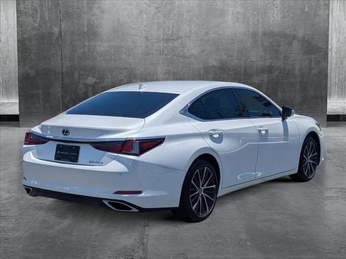 2024 Lexus ES 350 Base