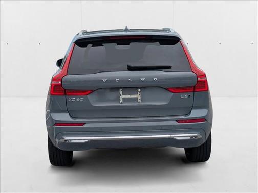 2022 Volvo XC60 B6 Inscription