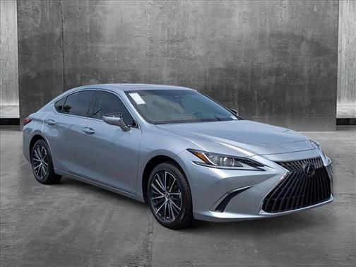 2025 Lexus ES 300h Base
