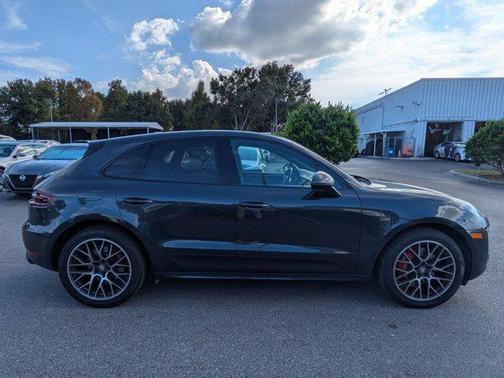 2017 Porsche Macan GTS