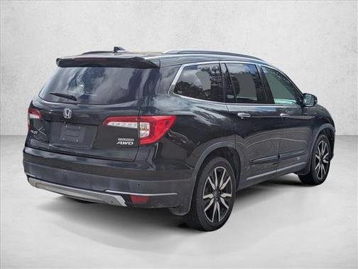 2021 Honda Pilot Touring 8-Passenger