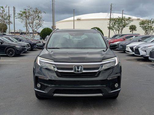 2021 Honda Pilot Touring 8-Passenger