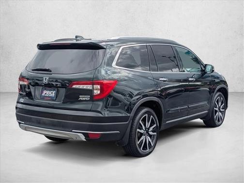 2021 Honda Pilot Touring 8-Passenger