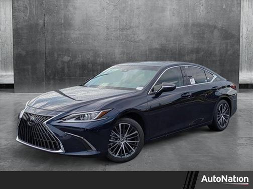 2025 Lexus ES 300h Base