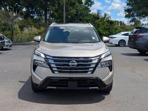 2025 Nissan Rogue Platinum
