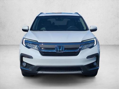 2022 Honda Pilot Touring 8-Passenger