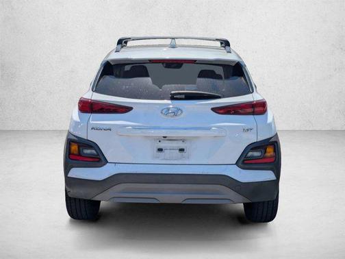 Lunar White 2021 Hyundai KONA Limited