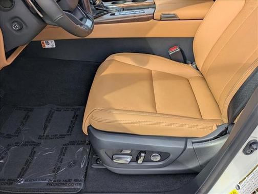 2025 Lexus LX 600 Luxury