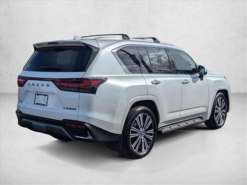 2025 Lexus LX 600 Luxury