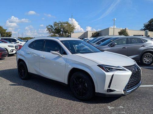 2022 Lexus UX 200 Base
