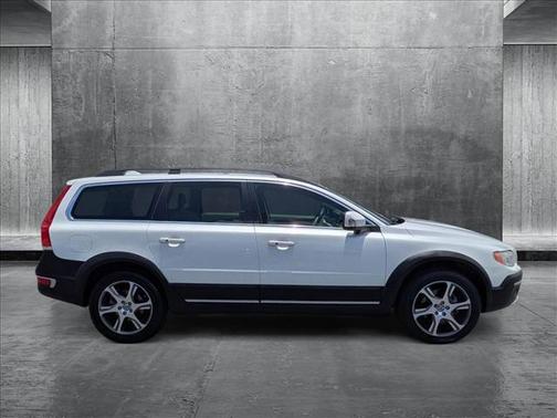2015 Volvo XC70 T6 Platinum