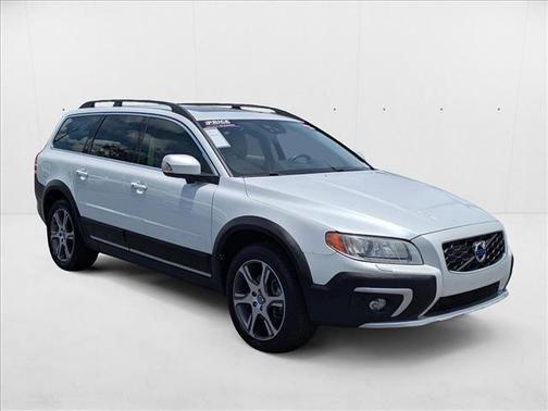 2015 Volvo XC70 T6 Platinum