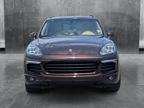 2017 Porsche Cayenne Platinum Edition