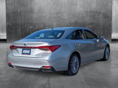 2021 Toyota Avalon Hybrid Limited