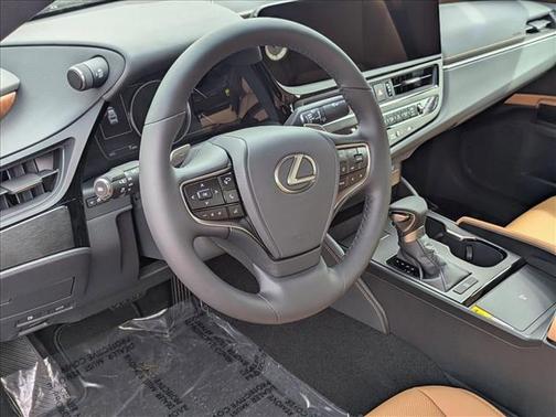 2025 Lexus ES 350 Base
