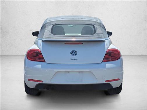 2016 Volkswagen Beetle 1.8T Denim