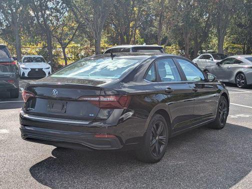 2024 Volkswagen Jetta 1.5T SE