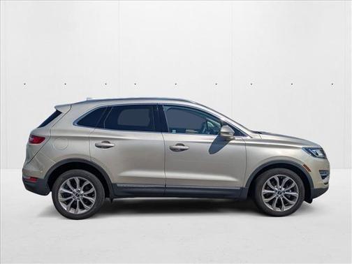 2017 Lincoln MKC Select