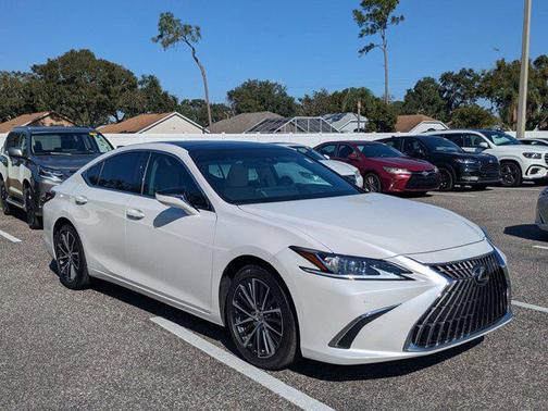 2025 Lexus ES 350 Base