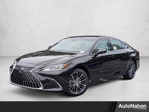 2025 Lexus ES 300h Base