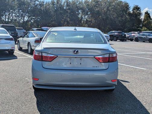 2013 Lexus ES 300h Base