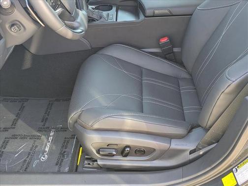 2025 Lexus ES 350 Ultra Luxury