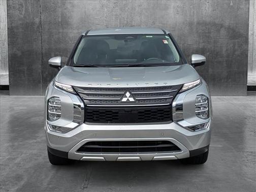 2023 Mitsubishi Outlander SE 2.5 2WD