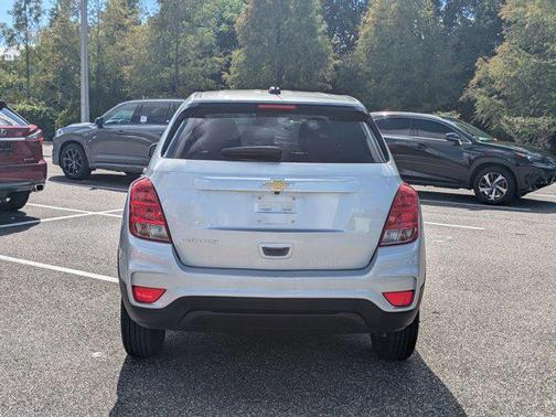 2022 Chevrolet Trax LS