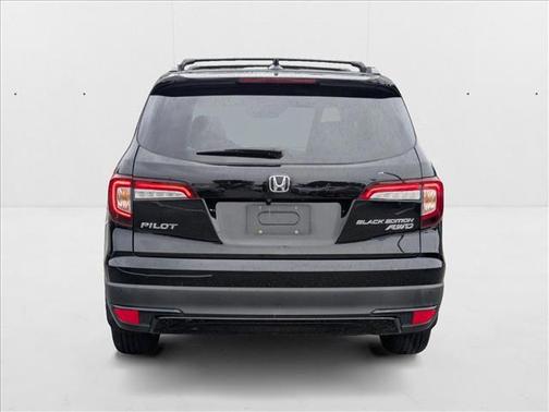 2022 Honda Pilot AWD Black Edition