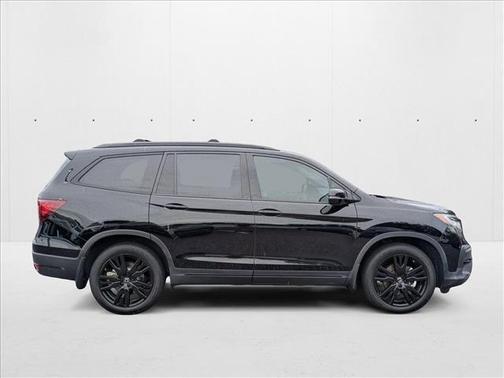2022 Honda Pilot AWD Black Edition