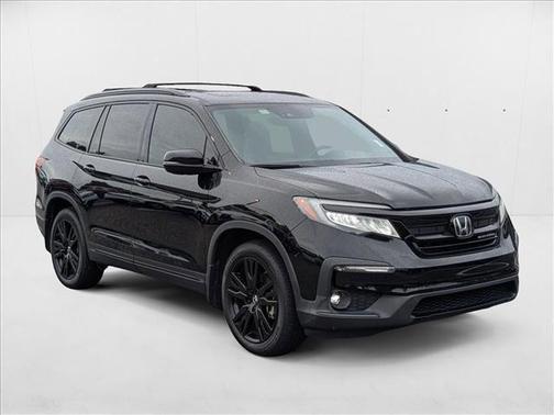 2022 Honda Pilot AWD Black Edition