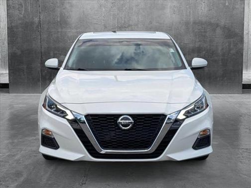2021 Nissan Altima 2.5 SV