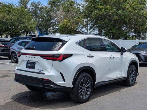 2025 Lexus NX 350h Luxury