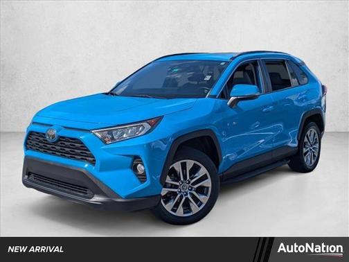 2019 Toyota RAV4 XLE Premium