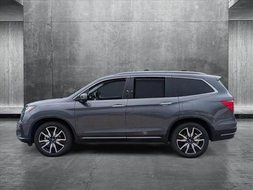 2021 Honda Pilot Touring 8-Passenger