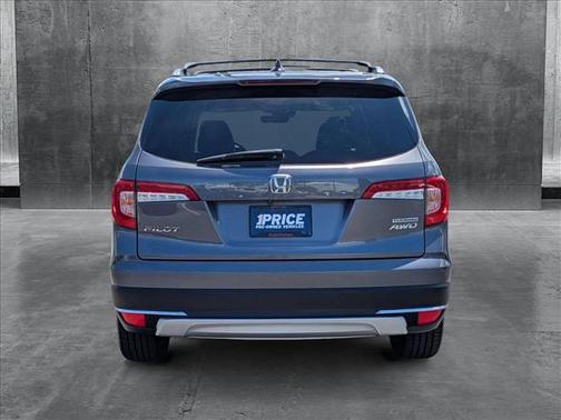 2021 Honda Pilot Touring 8-Passenger