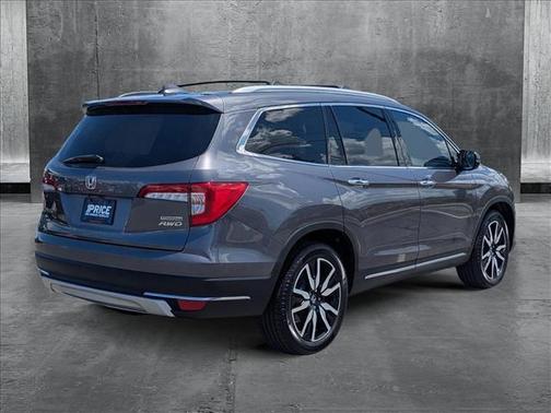 2021 Honda Pilot Touring 8-Passenger