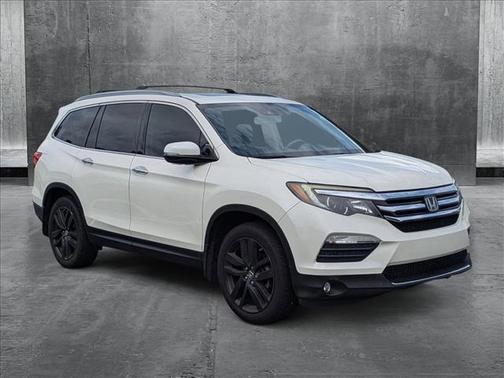 2017 Honda Pilot Elite