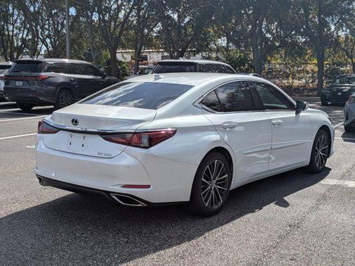 2024 Lexus ES 350 Base