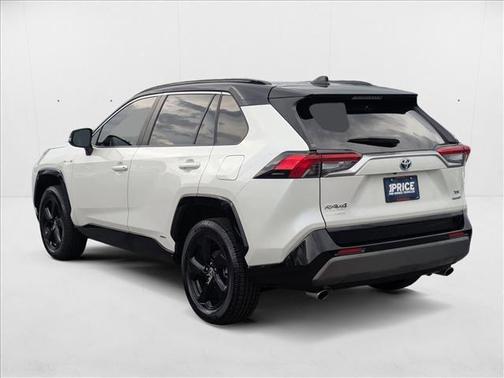 2020 Toyota RAV4 Hybrid SE