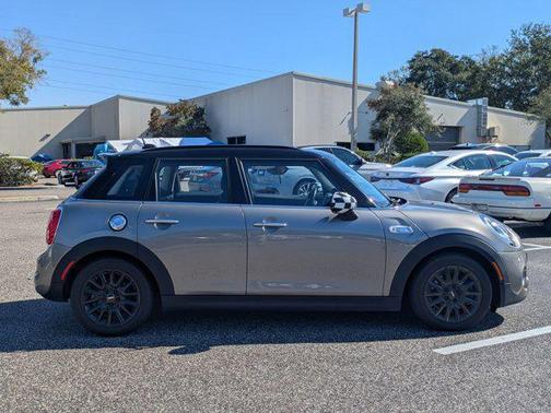 2018 MINI Hardtop Cooper S