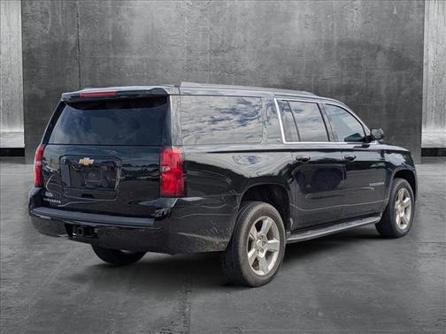 2019 Chevrolet Suburban LT