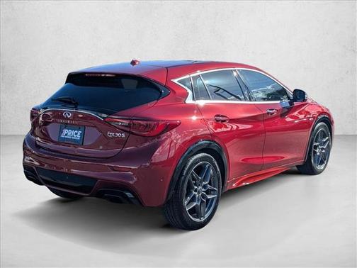 2018 INFINITI QX30 Sport