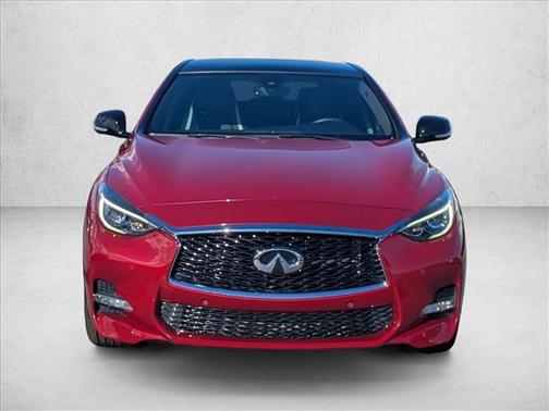 2018 INFINITI QX30 Sport