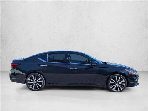 2019 Nissan Altima 2.5 Platinum