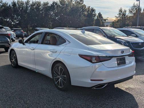 2024 Lexus ES 350 Base