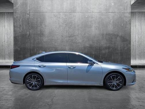 2023 Lexus ES 350 Base