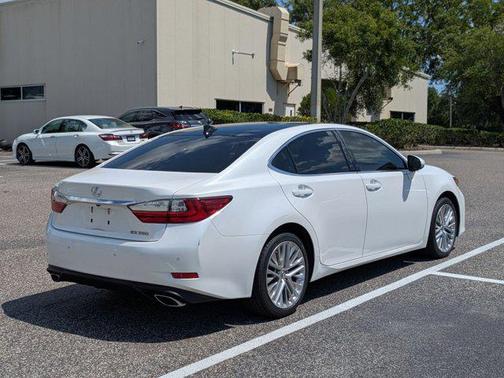 2016 Lexus ES 350 Base