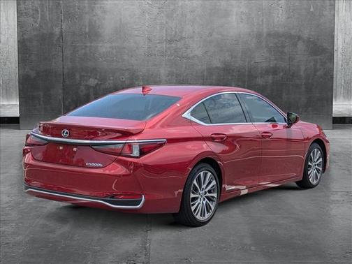 2021 Lexus ES 300h Base